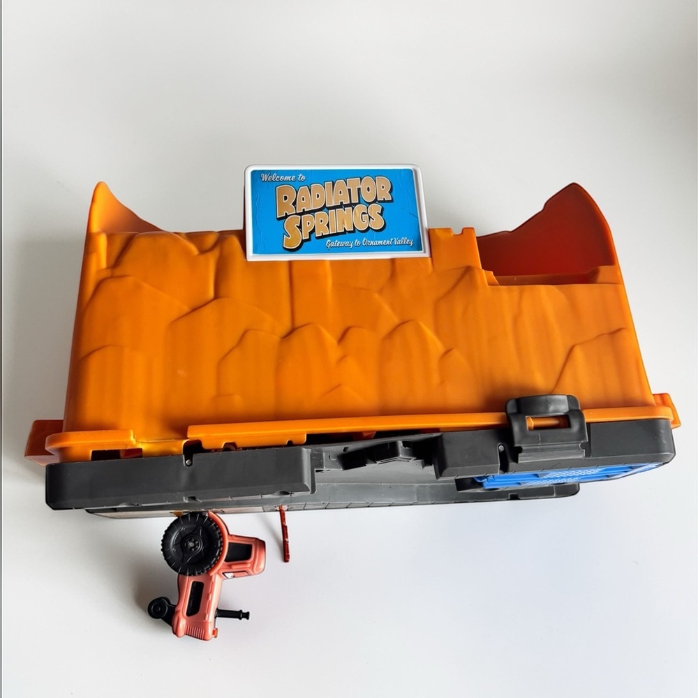 Disney Cars Radiator Springs Pixar Track Toy Set - Picture 7 of 7